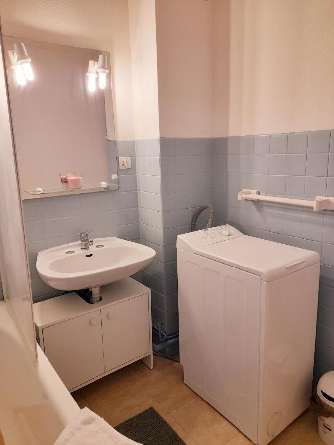 Appartement F3 Avec Balcon 페르피냥 외부 사진